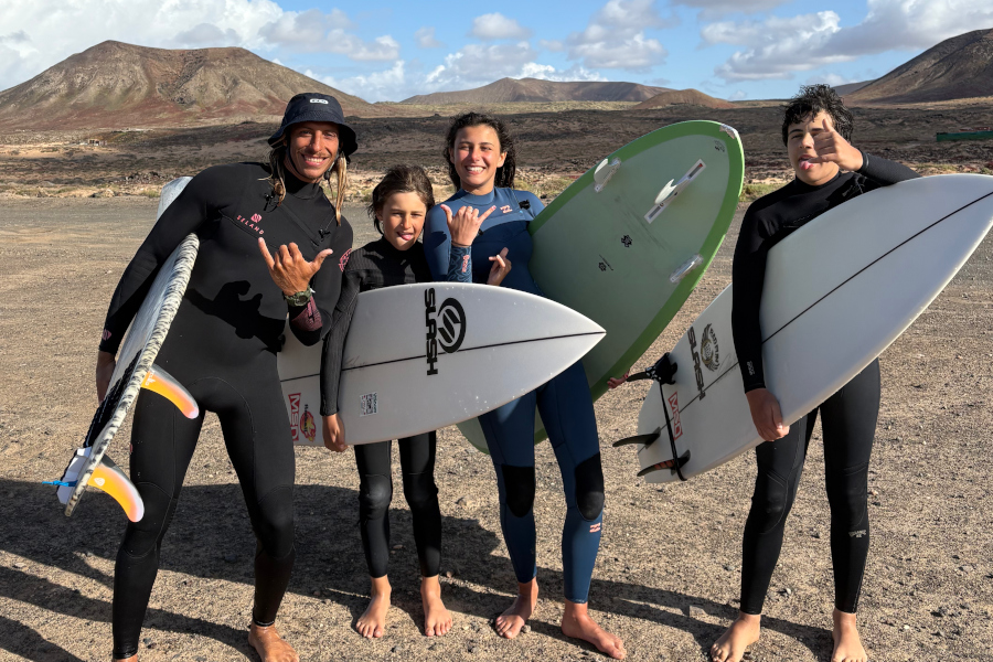 surf with gianlu private and group surf lesson in fuerteventura